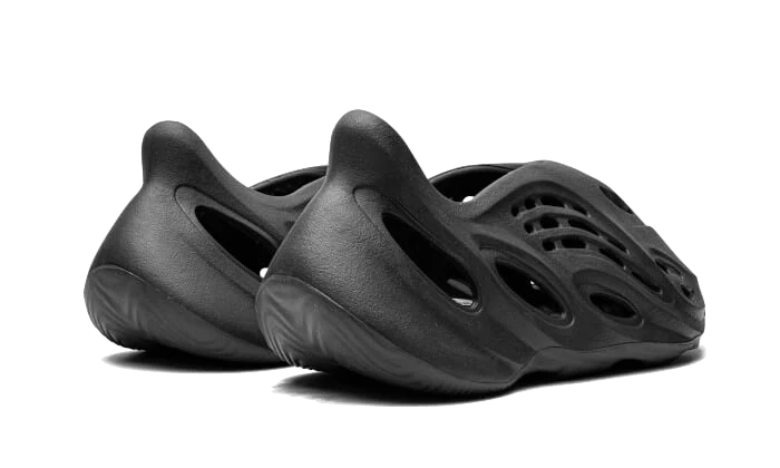 Yeezy Foam RNNR Onyx - Image 3